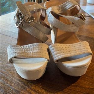 Tan wedges